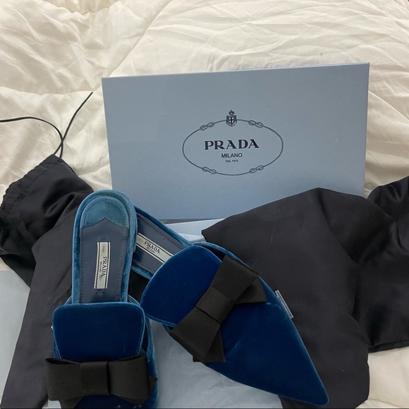 Teal Blue Prada Velvet pointed toe Mule with black bow EU40 10US women’s… - Picture 1 of 9
